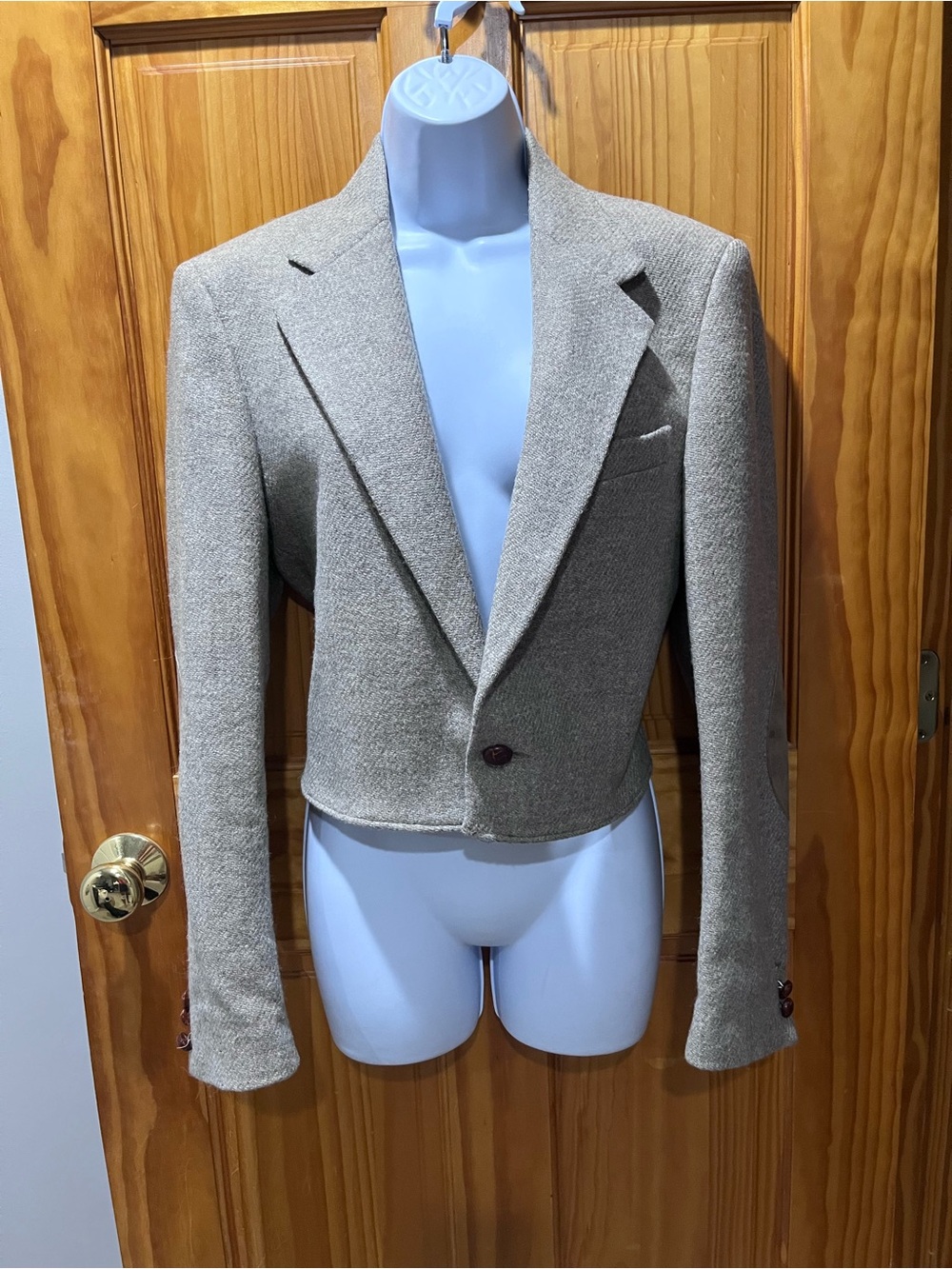 Rep,Ltd Classic Cropped Women's Blazer - Beige Tweed